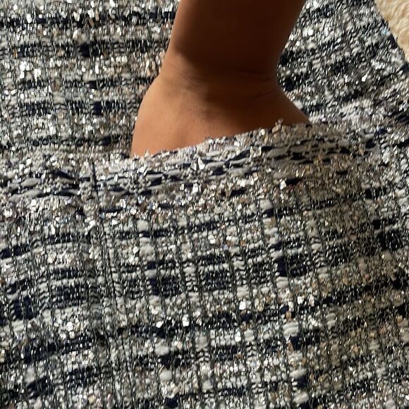 St. John Tweed Metallic Jacket‎ - Picture 3 of 8